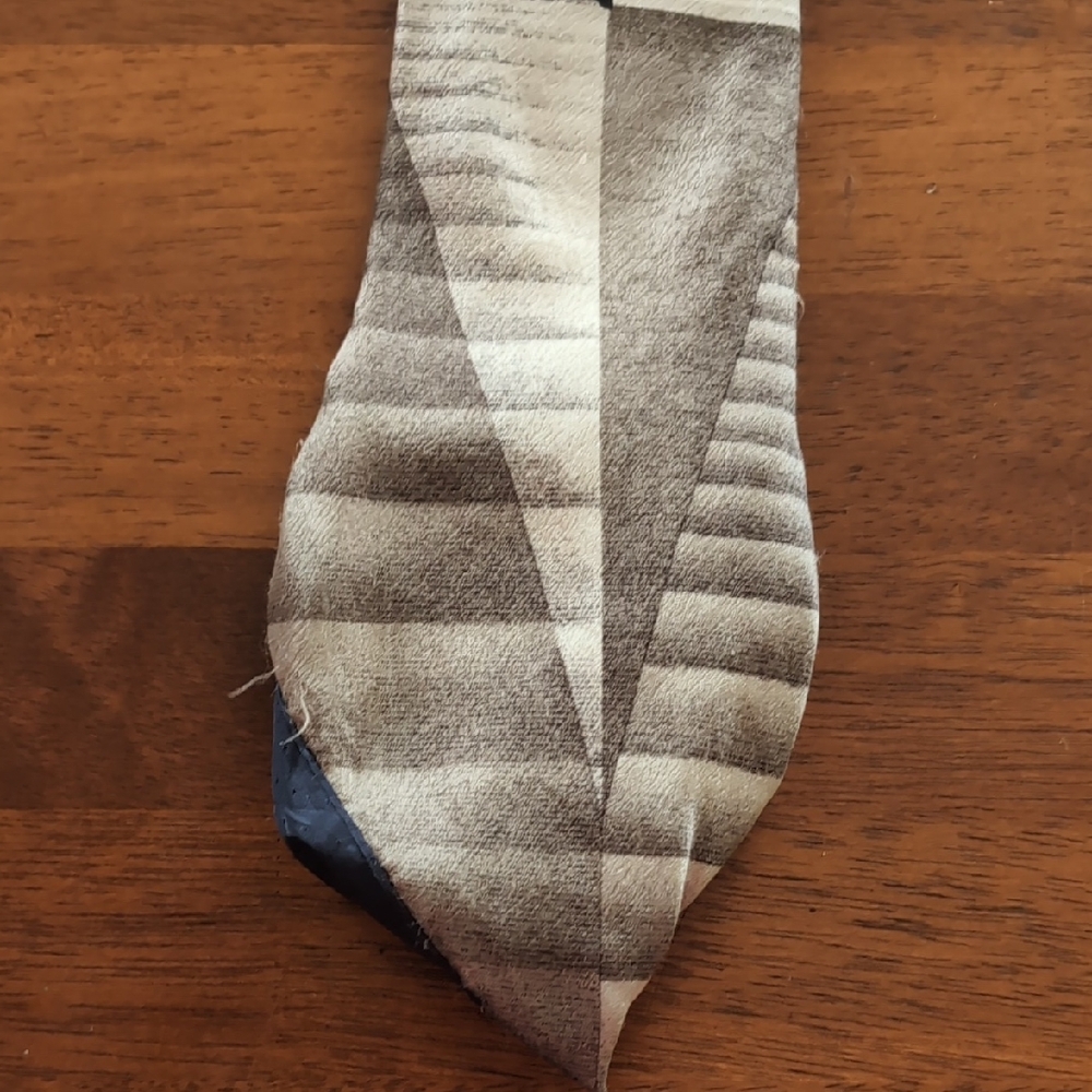 Pierre Cardin Silk Tie in Brown and Black